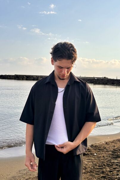 Boxy Fit Kısa Kol Gömlek - Siyah