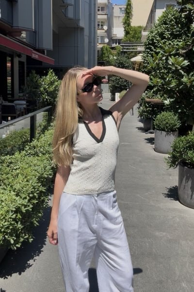 Polo Yaka Saç Örgülü Atlet