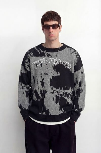 Nakışlı Oversize Triko Kazak - Gri