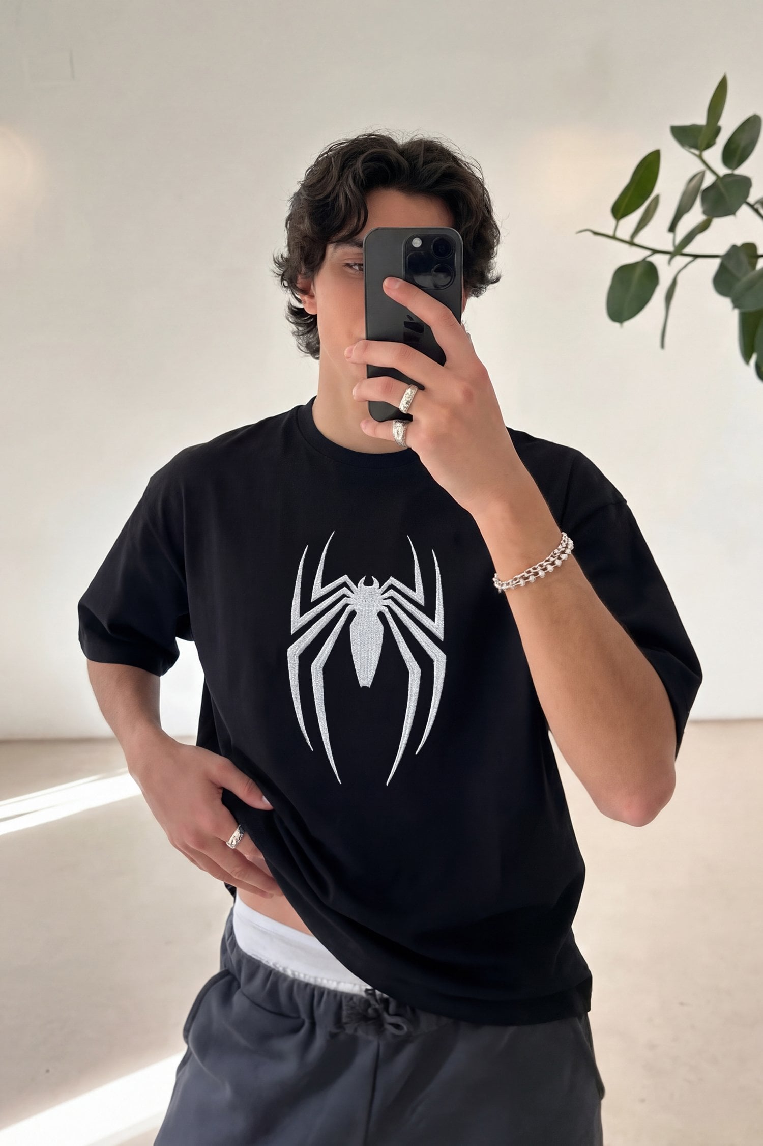 Spider Nakışlı Premium Oversize Tişört - Siyah